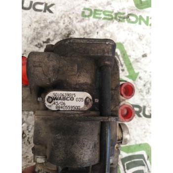 Recambio de servo embrague para renault midlum 4.8 diesel referencia OEM IAM 5010639015 8840559500 