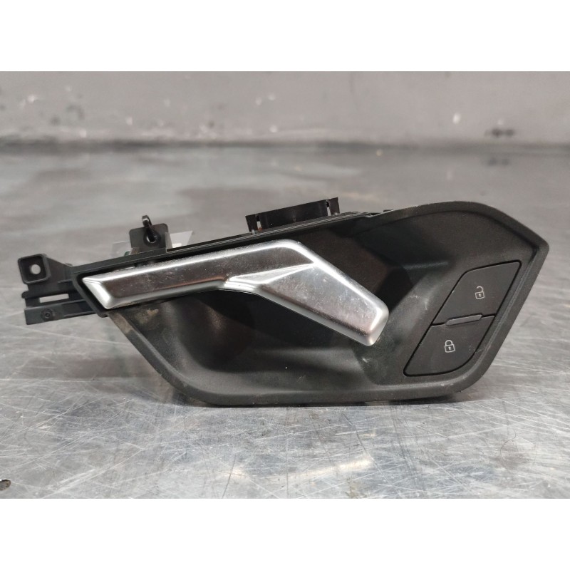 Recambio de maneta interior delantera izquierda para audi q3 (f3b) 35 tdi quattro referencia OEM IAM 83A837019F  