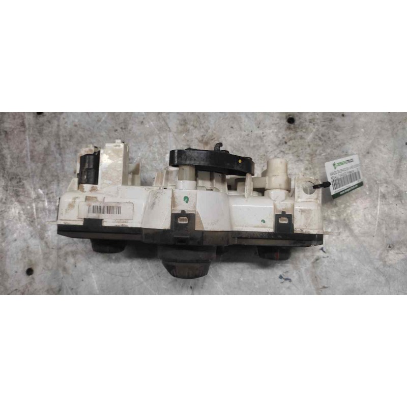 Recambio de mando calefaccion / aire acondicionado para renault kangoo profesional referencia OEM IAM 5F2140100 - Rojo 2