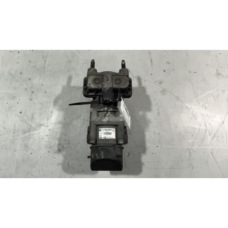 Recambio de valvula aire para renault magnum ab 2005 12.8 diesel referencia OEM IAM 5010633320 K001428 