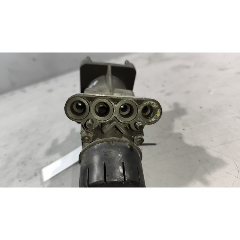 Recambio de valvula aire para renault magnum ab 2005 12.8 diesel referencia OEM IAM 5010633320 K001428 - Negro 4