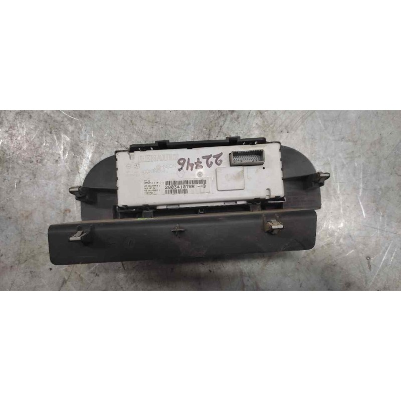 Recambio de pantalla multifuncion para renault kangoo profesional referencia OEM IAM 280341078R NS1181926 - Rojo 2