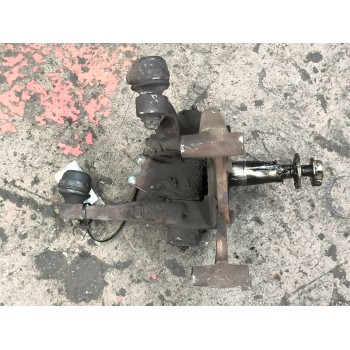 Recambio de mangueta delantera izquierda para nissan cabstar e referencia OEM IAM   