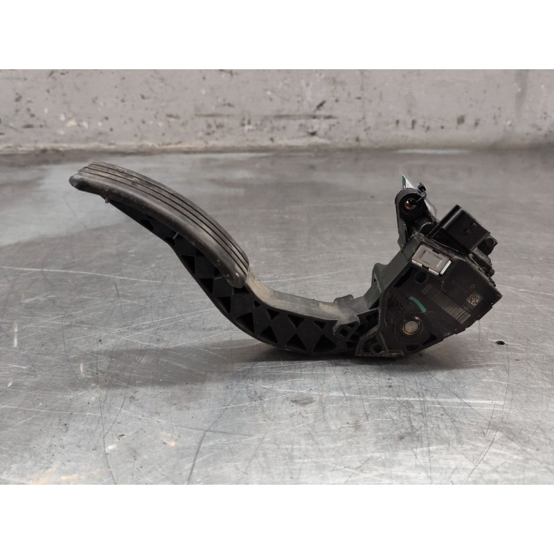 Recambio de pedal acelerador para renault trafic iii furgoneta (fg_) 2.0 dci 120 (fgmn) referencia OEM IAM 180024289R  