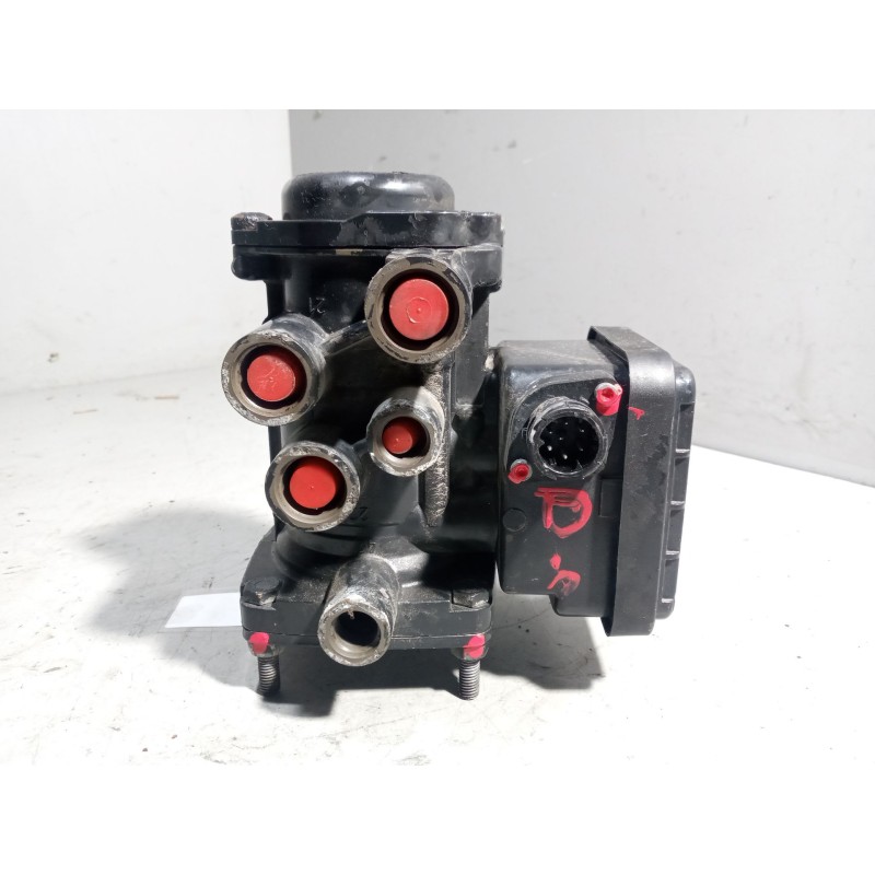 Recambio de valvula aire para man tgx 18 referencia OEM IAM 81523016213 VALVULA EBS K020623 - Azul 6