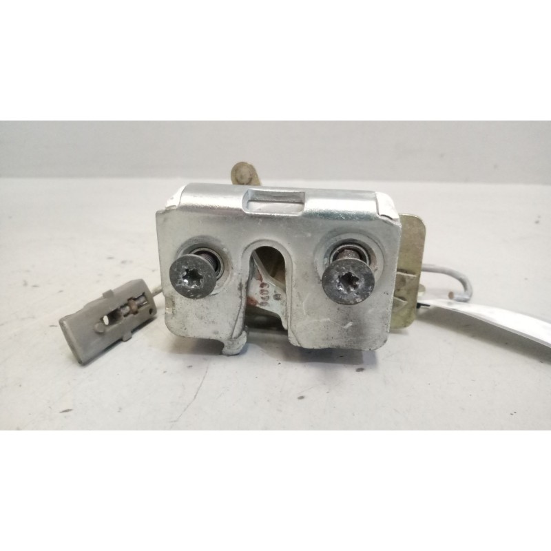 Recambio de cerradura puerta delantera derecha para daf serie xf105.460 12.9 diesel referencia OEM IAM 0159149  1296590 3