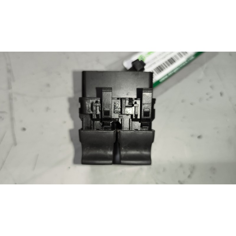 Recambio de mando elevalunas delantero izquierdo para renault master iii caja/chasis (ev, hv, uv) 2.3 dci 135 rwd (hv0n, uv0n) r - Blanco 3