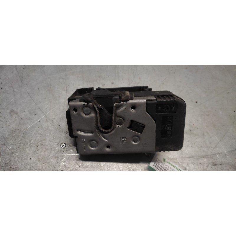 Recambio de cerradura puerta delantera derecha para opel combo (corsa c) familiar referencia OEM IAM 24434885 3 PINS