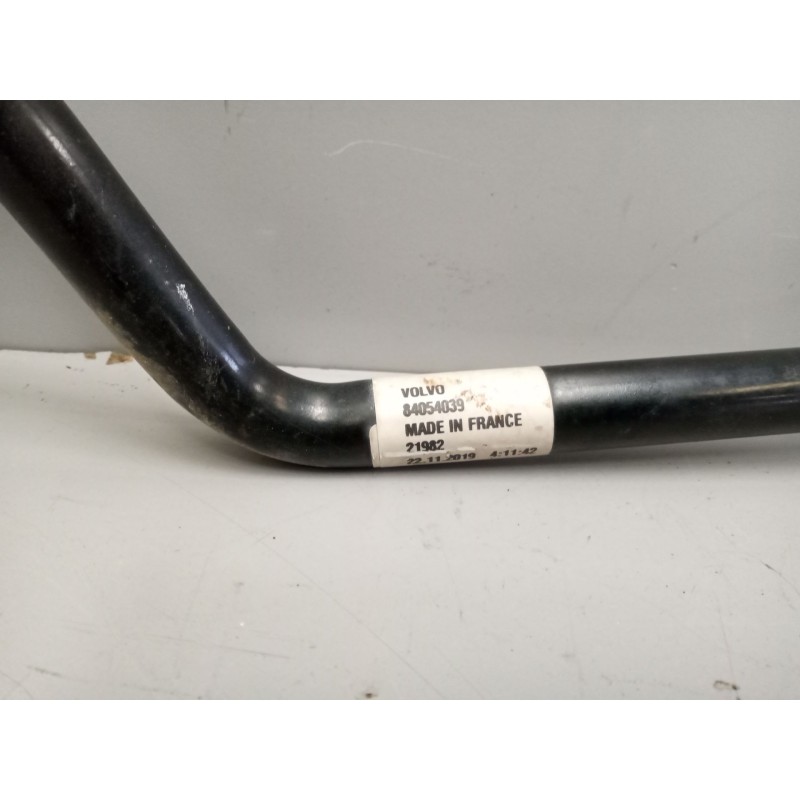 Recambio de tubos aire acondicionado para volvo fh 500 referencia OEM IAM 84054039 - Blanco 2
