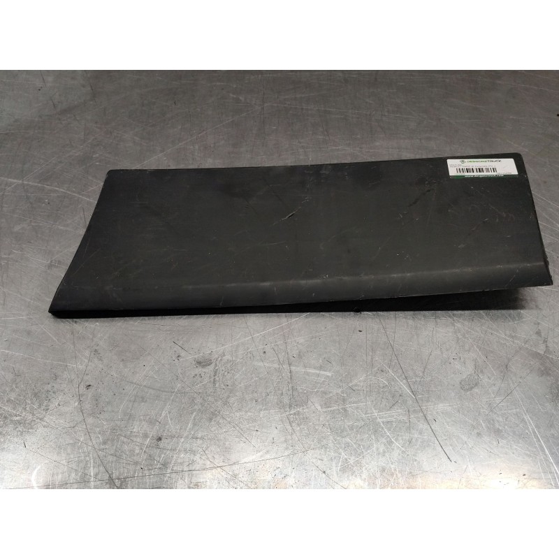 Recambio de moldura para renault trafic iii furgoneta (fg_) 2.0 dci 120 (fgmn) referencia OEM IAM 788137407R  