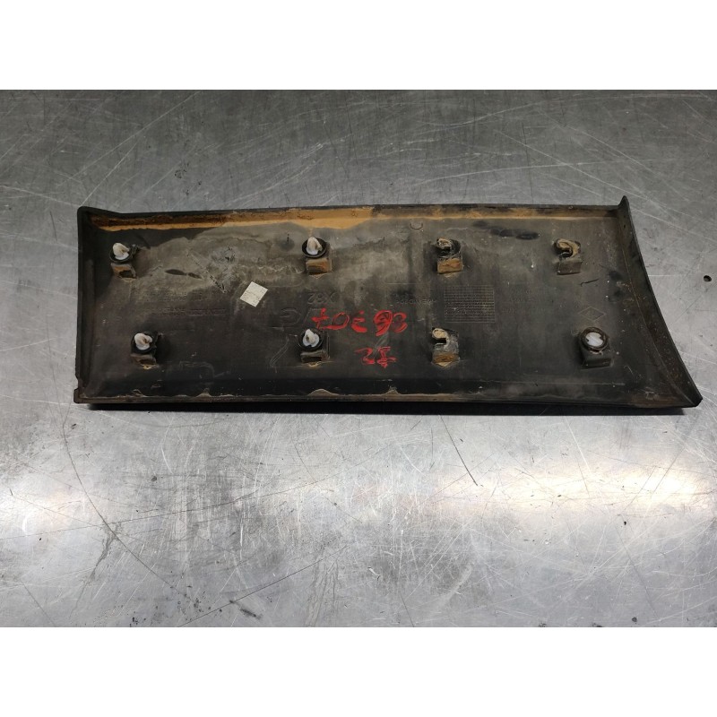 Recambio de moldura para renault trafic iii furgoneta (fg_) 2.0 dci 120 (fgmn) referencia OEM IAM 788137407R - Blanco 2
