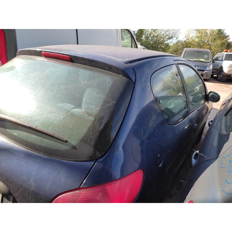 PEUGEOT 206 BERLINA