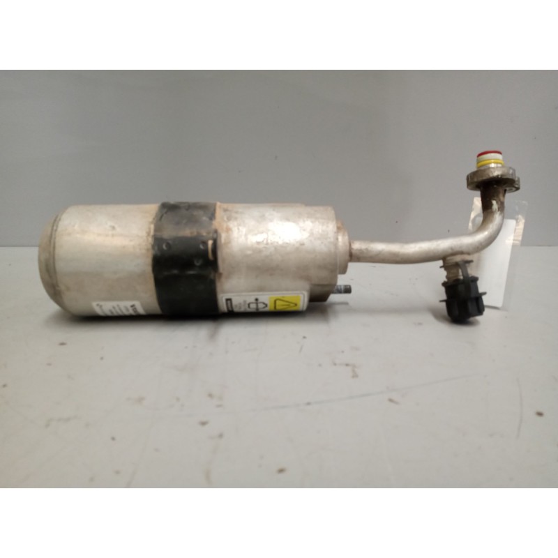 Recambio de filtro secante para volvo fh 500 referencia OEM IAM 82693739 - Blanco 2