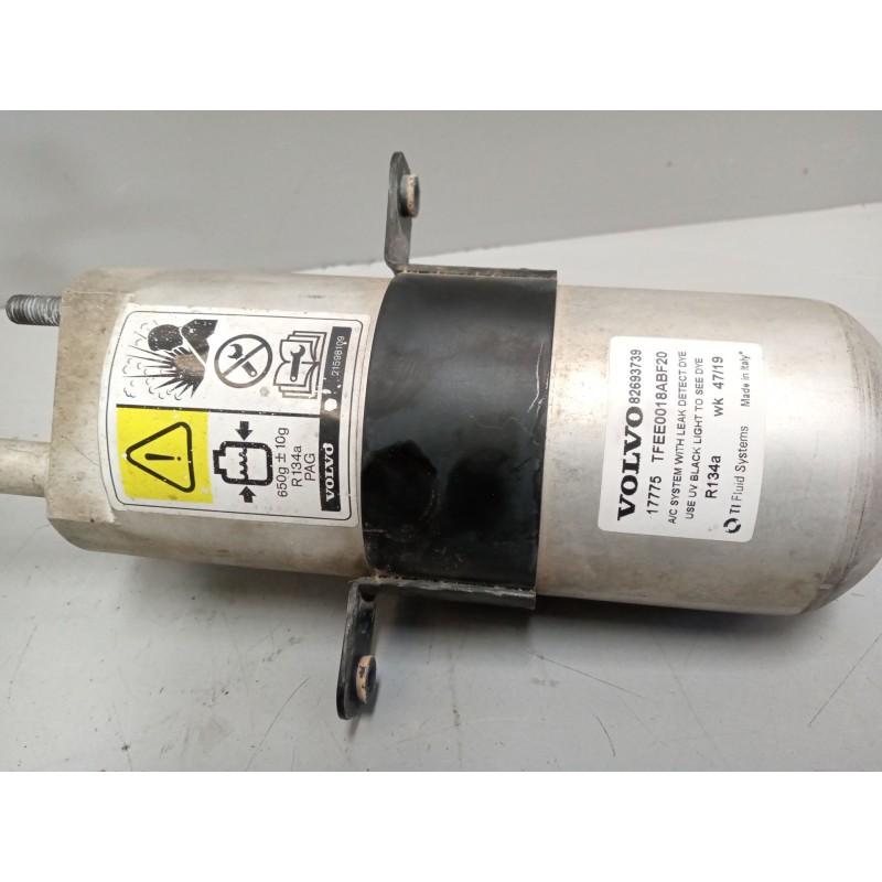 Recambio de filtro secante para volvo fh 500 referencia OEM IAM 82693739 - Blanco 5