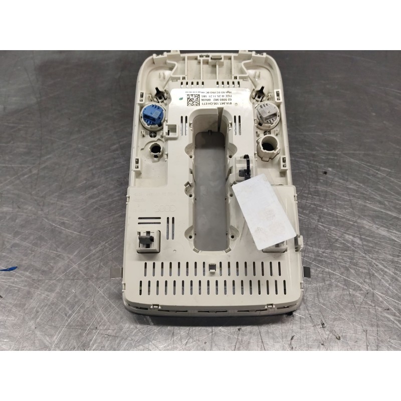 Recambio de luz interior delantera central para audi q3 (f3b) 35 tdi quattro referencia OEM IAM 31A947135CH - Blanco 2