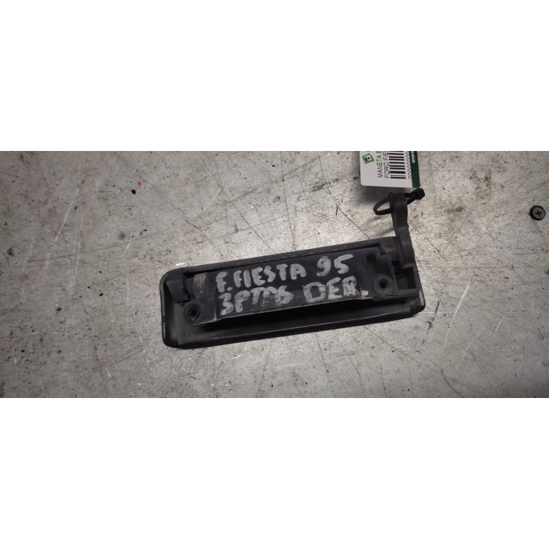 Recambio de maneta exterior delantera derecha para ford fiesta berl./courier courier familiar referencia OEM IAM 2