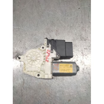 Recambio de motor elevalunas trasero izquierdo para volkswagen bora berlina (1j2) conceptline referencia OEM IAM 1J4959811C  