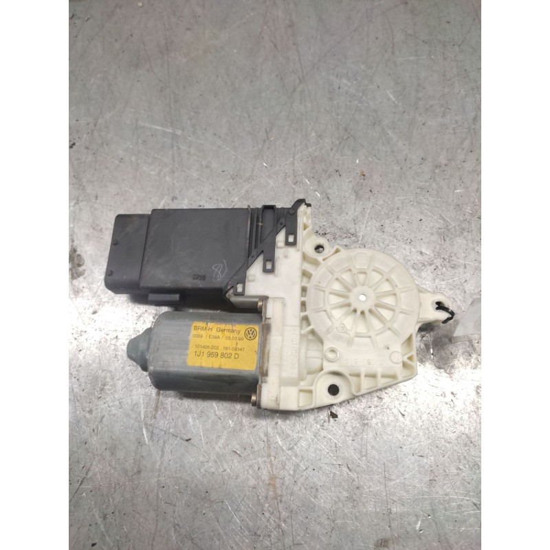 Recambio de motor elevalunas delantero derecho para volkswagen bora berlina (1j2) conceptline referencia OEM IAM 1J1959802D 3