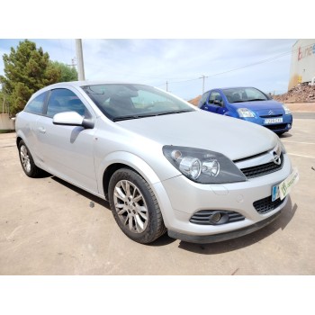 opel astra h gtc (a04) del año 2009