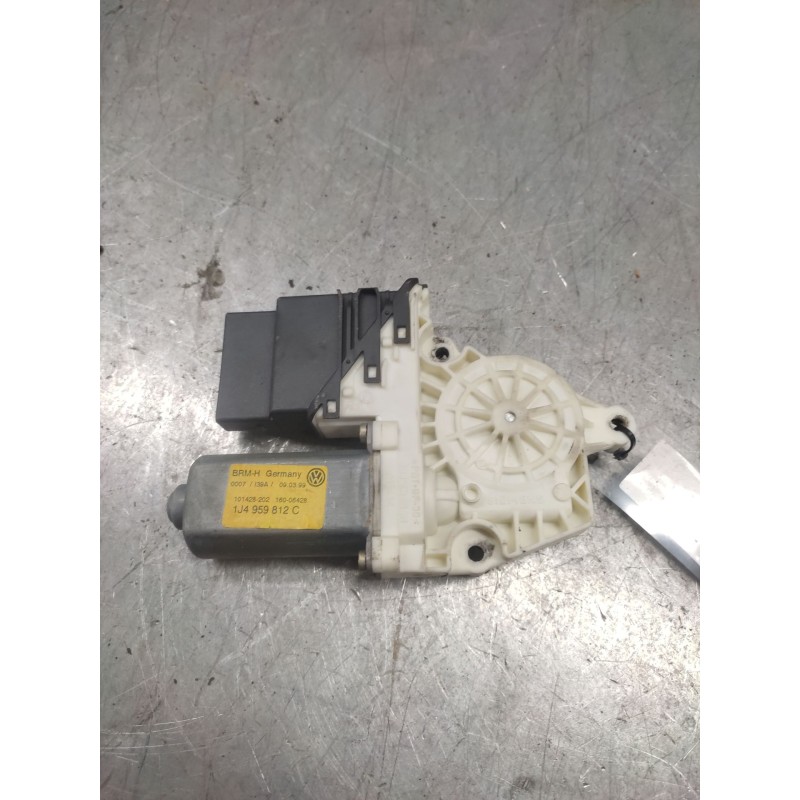Recambio de motor elevalunas trasero derecho para volkswagen bora berlina (1j2) conceptline referencia OEM IAM 1J4959812C 2