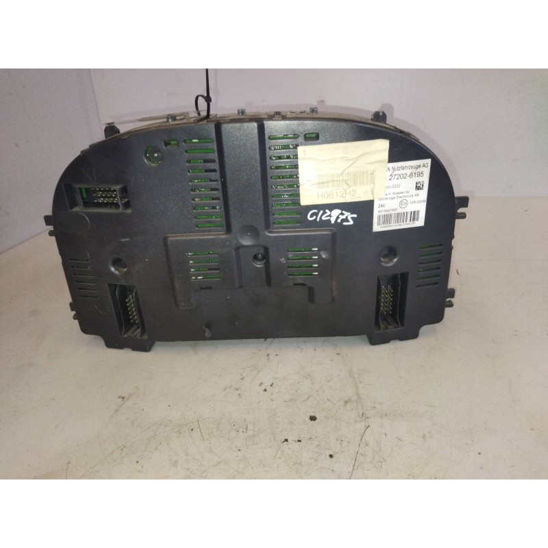Recambio de cuadro instrumentos para man tg - a 18.440 10.5 diesel referencia OEM IAM 81272026195 - Amarillo 2