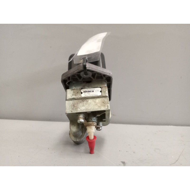Recambio de palanca freno de mano para renault midlum 4.8 diesel referencia OEM IAM 5010525008 9617230360 3