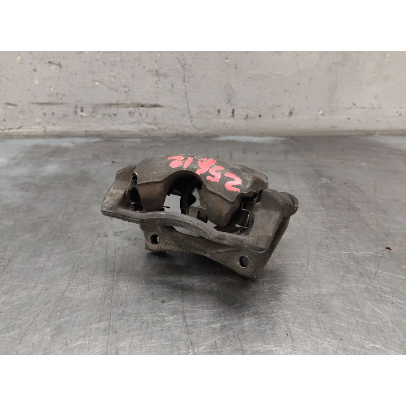 Recambio de pinza freno delantera derecha para nissan micra iii (k12) 1.2 16v referencia OEM IAM 8864D  