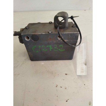 Recambio de bomba elevacion cabina para iveco eurocargo 05.03  5.9 diesel referencia OEM IAM 500316981  