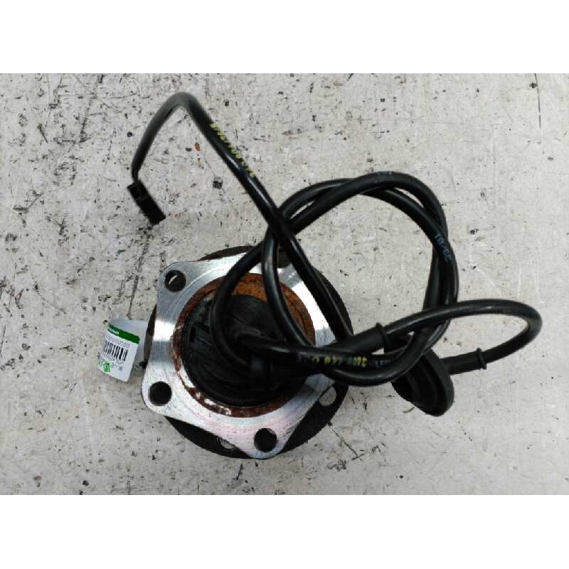 Recambio de buje trasero derecho para volkswagen passat berlina (3b3) 1.9 tdi referencia OEM IAM 2