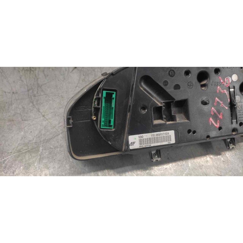Recambio de cuadro instrumentos para ford galaxy (vy) ghia referencia OEM IAM 7M5920820Q YM2110849ASD 4