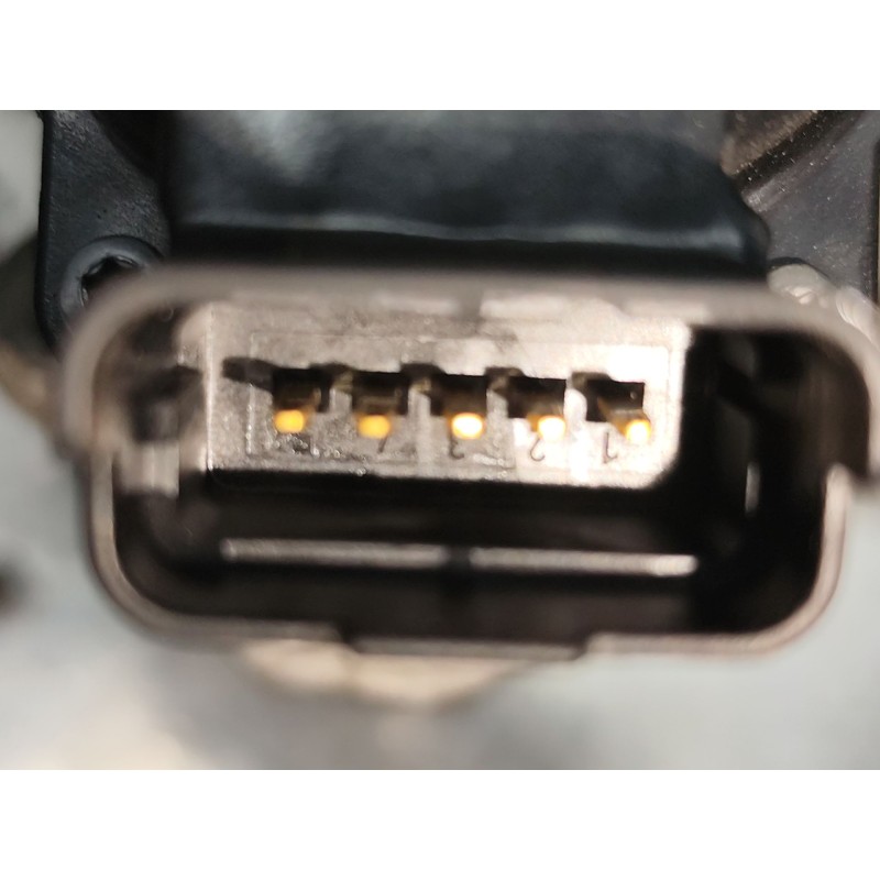 Recambio de enfriador egr para peugeot 207 x-line referencia OEM IAM 9658203780 - Blanco 2