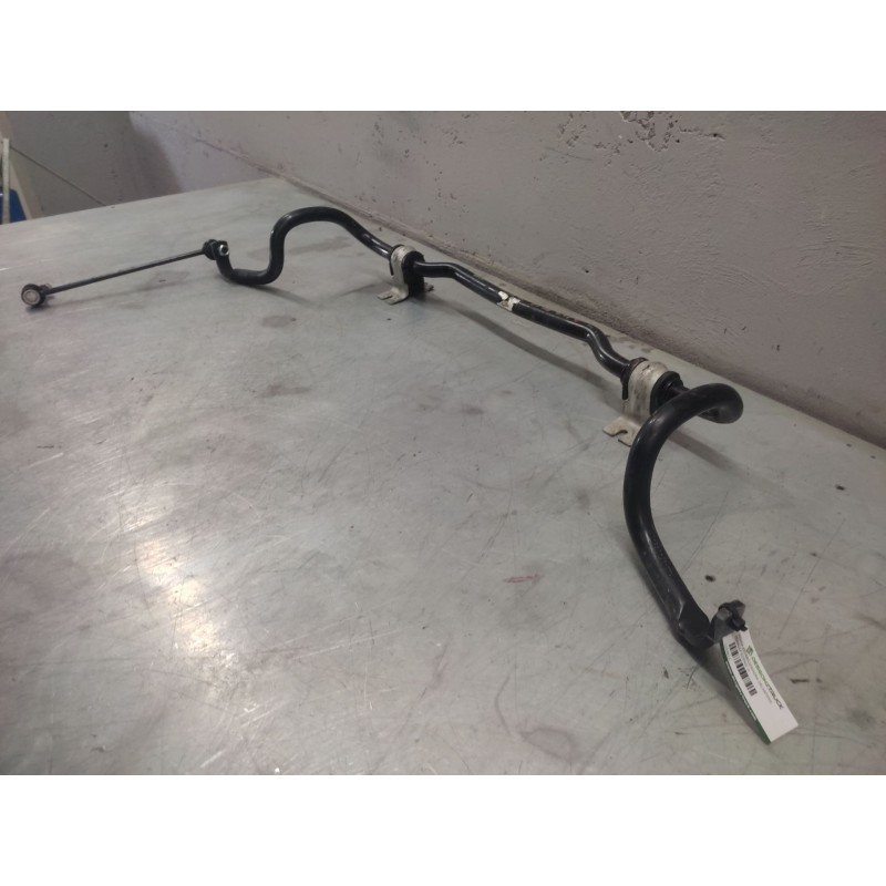 Recambio de barra estabilizadora delantera para renault scenic ii 1.5 dci diesel referencia OEM IAM 4