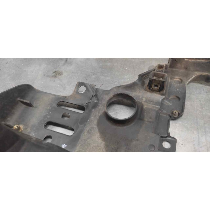 Recambio de panel frontal para ford galaxy (vy) ghia referencia OEM IAM 9