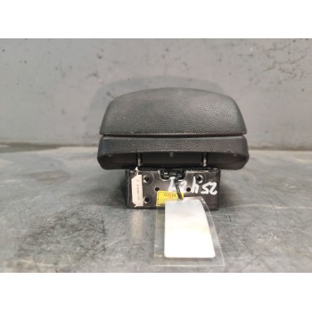Recambio de apoyabrazos central para hyundai i30 (gd) 1.6 crdi referencia OEM IAM   
