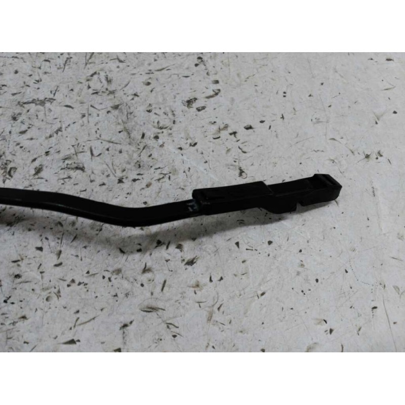 Recambio de brazo limpia delantero izquierdo para renault scenic ii grand confort dynamique referencia OEM IAM - Negro 3