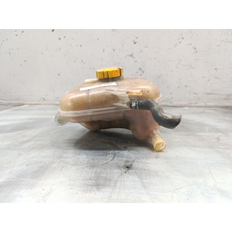 Recambio de deposito expansion para opel astra gtc 1.9 cdti referencia OEM IAM - Gris 4
