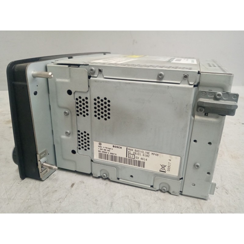 Recambio de sistema audio / radio cd para man tgx 18 referencia OEM IAM 81281016182 - Azul 2