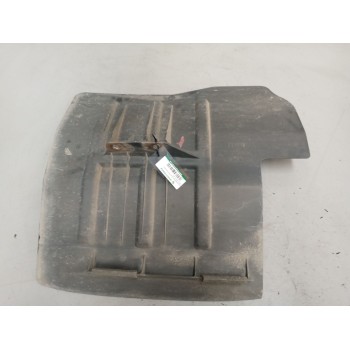 GUARDABARROS DELANTERO IZQUIERDO 504067512 