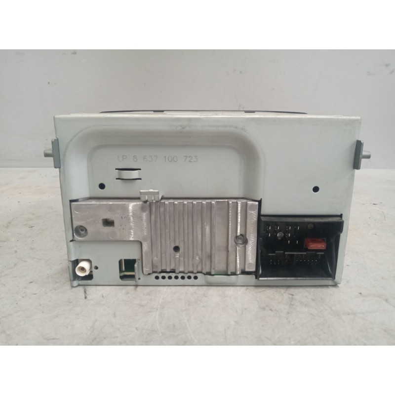 Recambio de sistema audio / radio cd para man tgx 18 referencia OEM IAM 81281016182 - Azul 4
