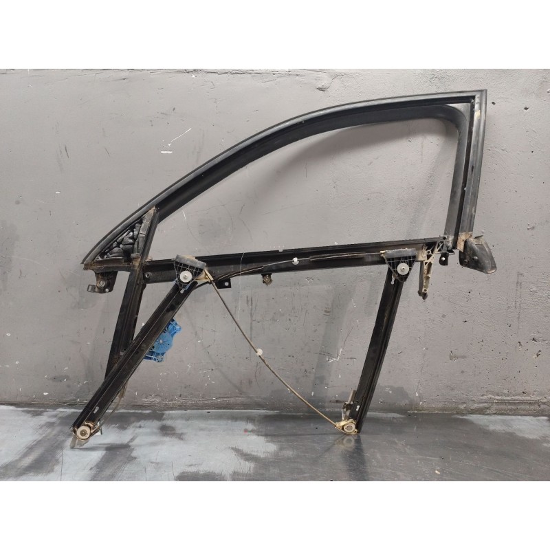 Recambio de elevalunas delantero izquierdo para audi a4 berlina (8e) 2.5 tdi (120kw) referencia OEM IAM 8E0837461A - Gris 2
