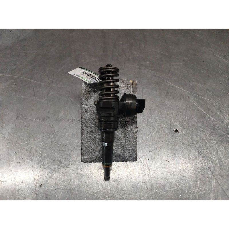 Recambio de inyector bomba para volkswagen caddy ka/kb (2k) 2.0 sdi referencia OEM IAM 0414720232  