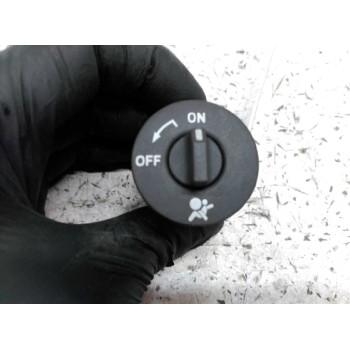 Recambio de desconectador airbag lateral para renault scenic ii grand confort dynamique referencia OEM IAM 8200169589  