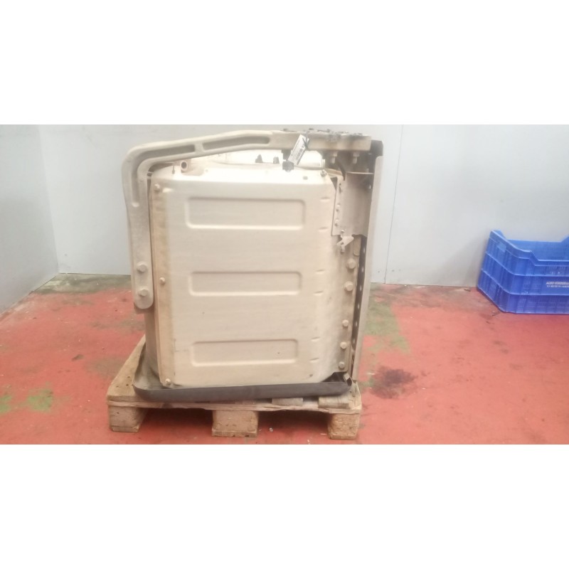 Recambio de catalizador para renault magnum ab diesel referencia OEM IAM 7420920706  