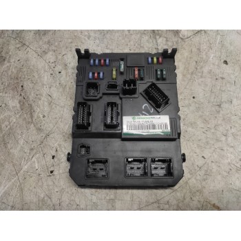 CAJA RELES / FUSIBLES 9653667680 S118085220E BSI