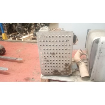 Recambio de catalizador para renault magnum ab diesel referencia OEM IAM 7420920706  
