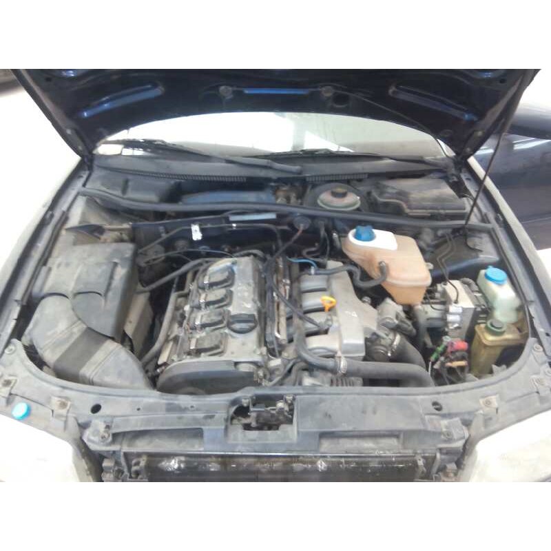 AUDI A4 BERLINA (B5)