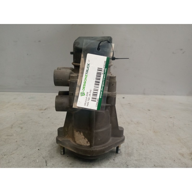 Recambio de valvula aire para man tgx 18.480 12.4 diesel referencia OEM IAM 81521306298  K039569 - Blanco 2
