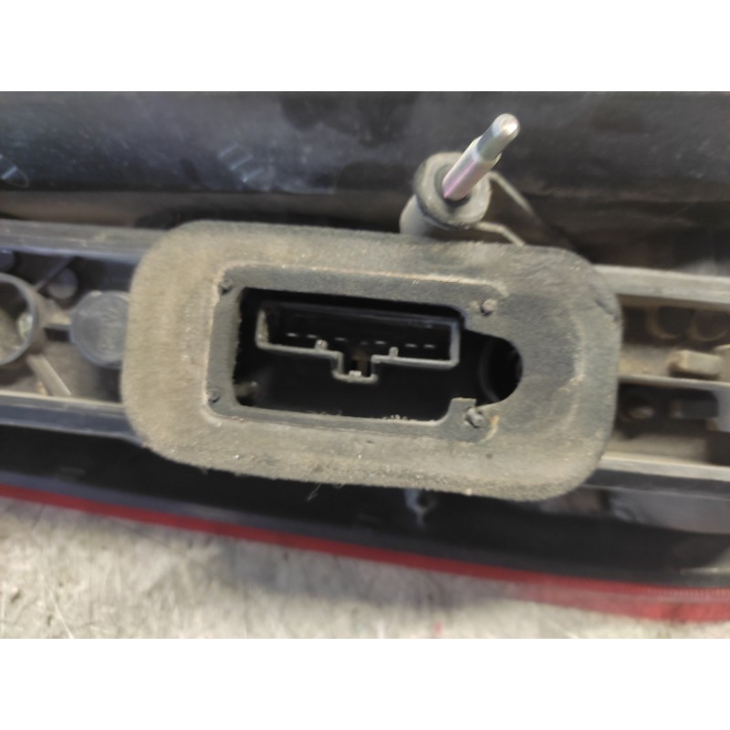 Recambio de piloto trasero derecho para ford focus c-max (cap) connection referencia OEM IAM   6 PINS - Azul 2