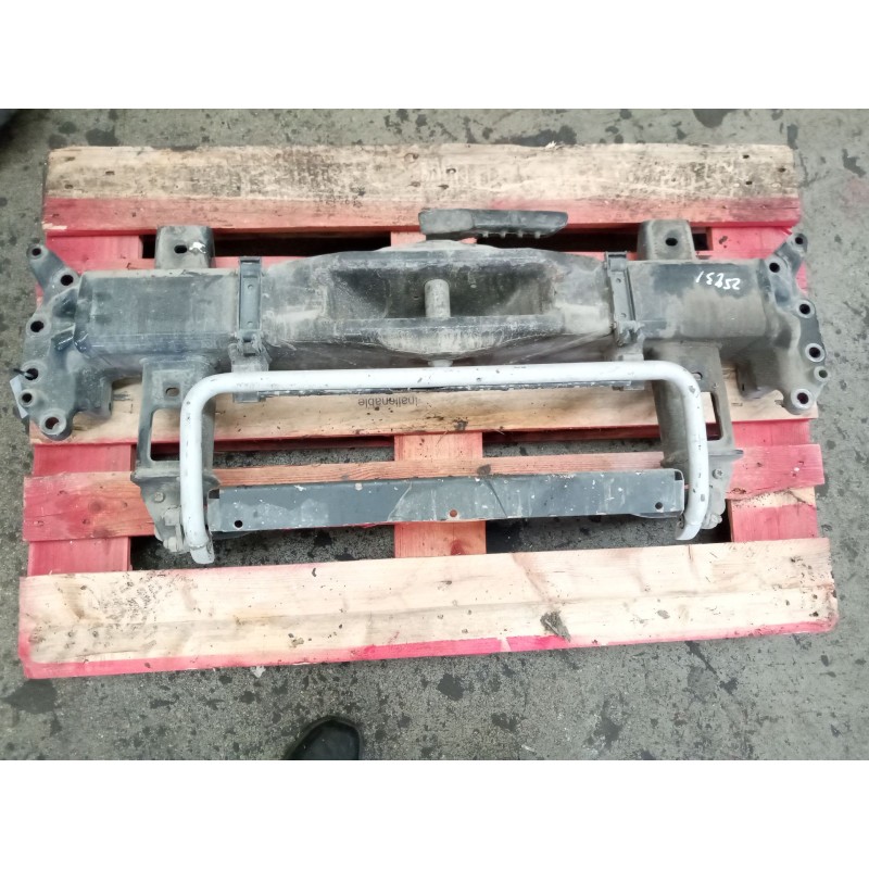 Recambio de travesaño delantero para man tg - a 18.xxx 10.5 diesel referencia OEM IAM 81412805585 81412805598 