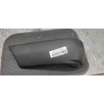 PUNTERA PARAGOLPES TRASERA IZQUIERDA 82FB17A883AA 